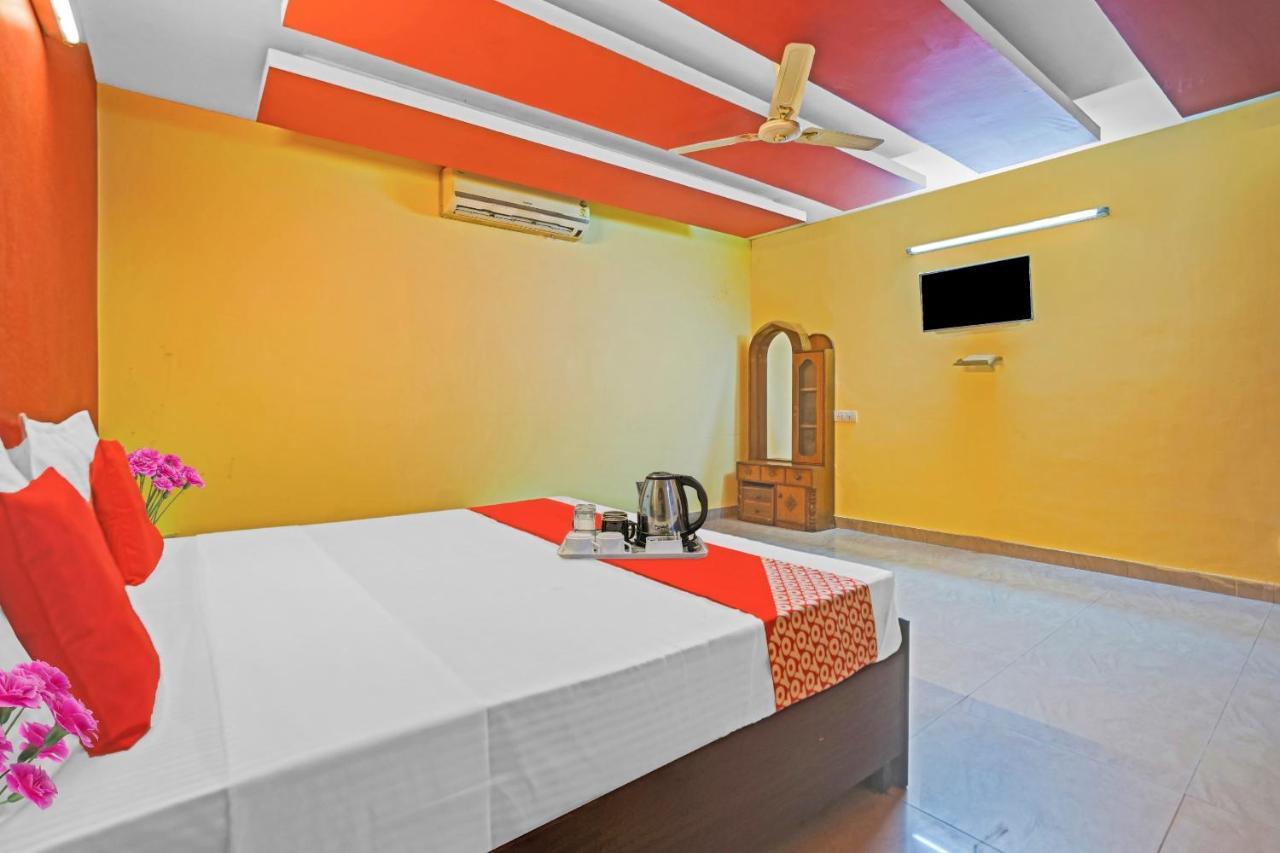 Oyo 87701 Lucky Farm Shāhpur Exterior foto